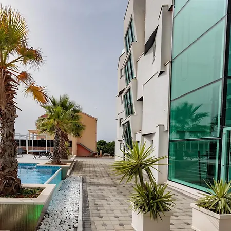 Boutique Blitz 1 Apartamento *