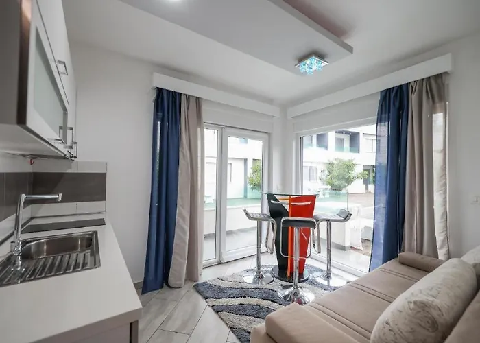 Boutique Blitz 1 Бибинье